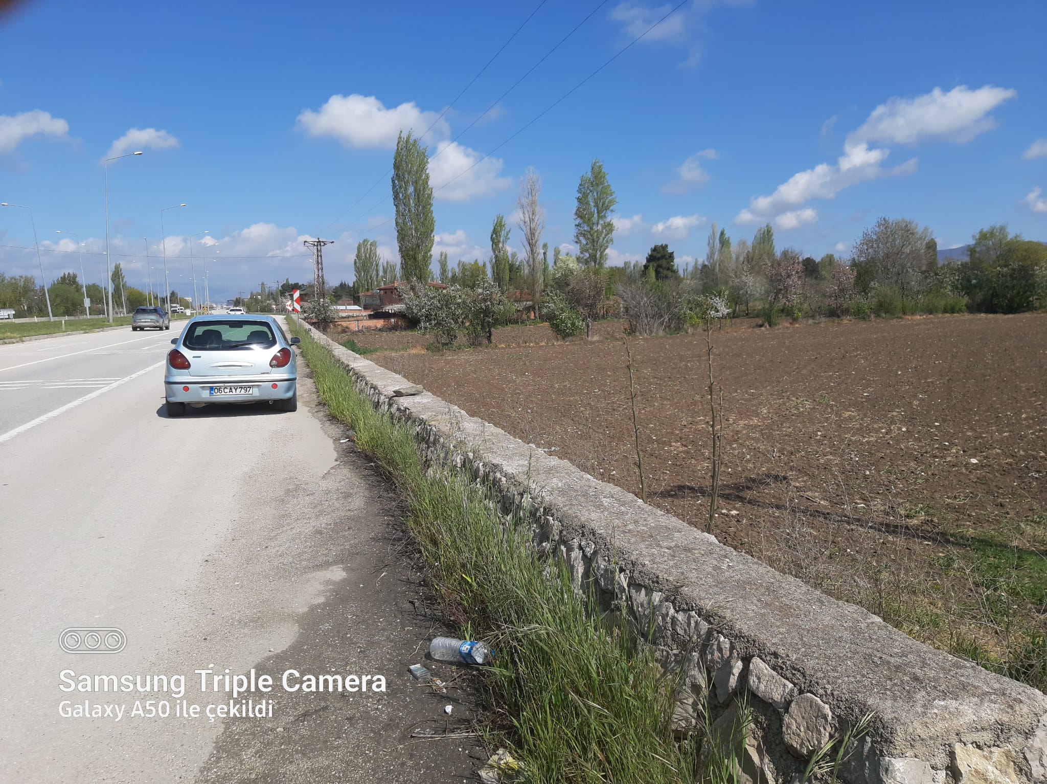 MABEL'DEN ANA  YOL KENARINDA SATILIK FIRSAT TARLA